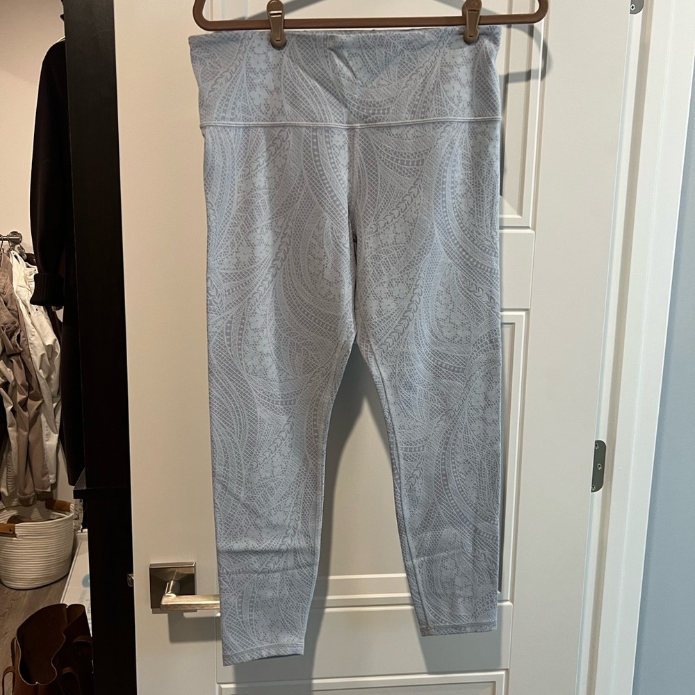 Athleta elation textured tight -dusty blue
